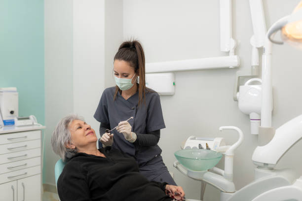 Best Broken or Chipped Tooth Repair in Smithville, MO